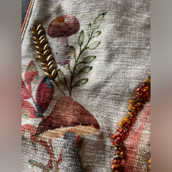 MIREILLE DESIGNS NWT hello Fall Bead Embellished Decorative Table Runner - Picture 6 of 12